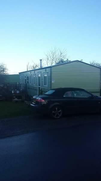 Delightful 3 Bedroom Holiday Home With Balcony Overlooking Fields And A Stream Gisburn Extérieur photo
